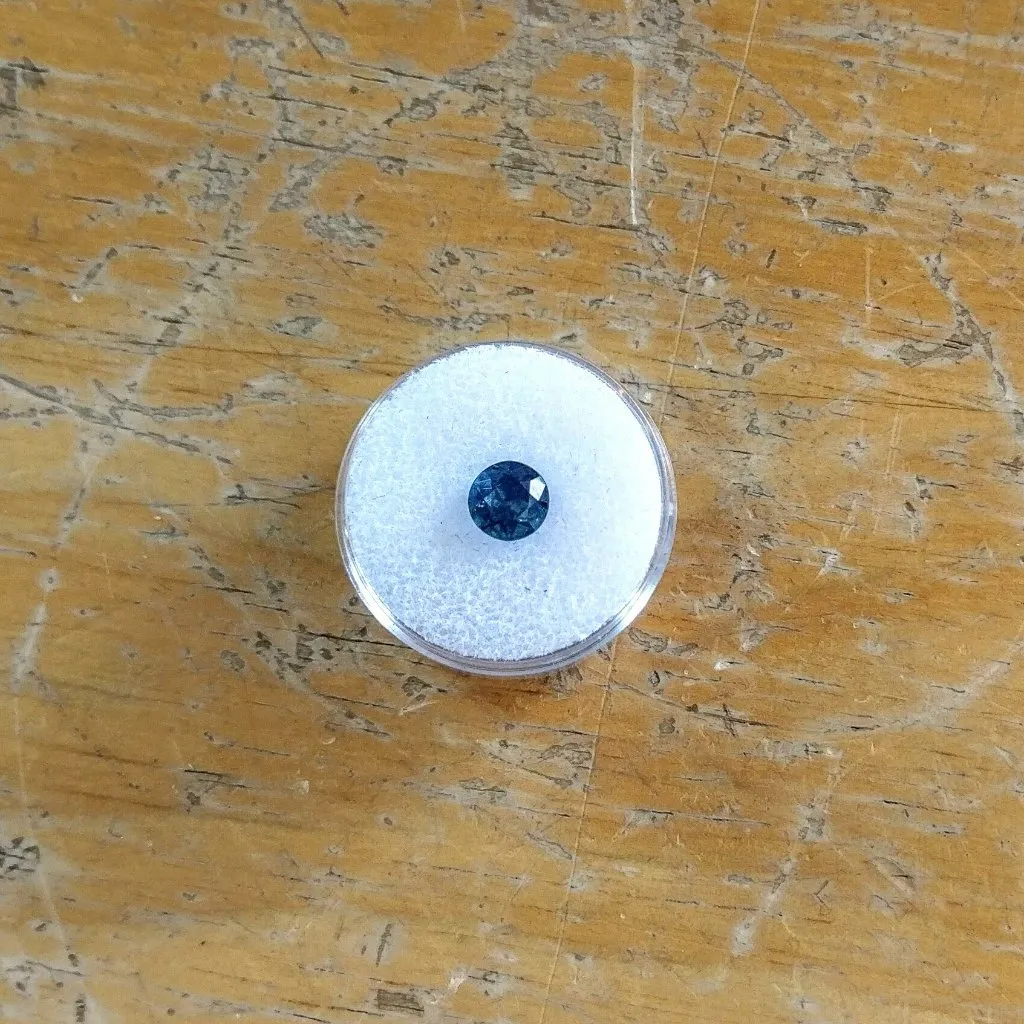 1.7ct MONTANA DEEP BLUE SAPPHIRE