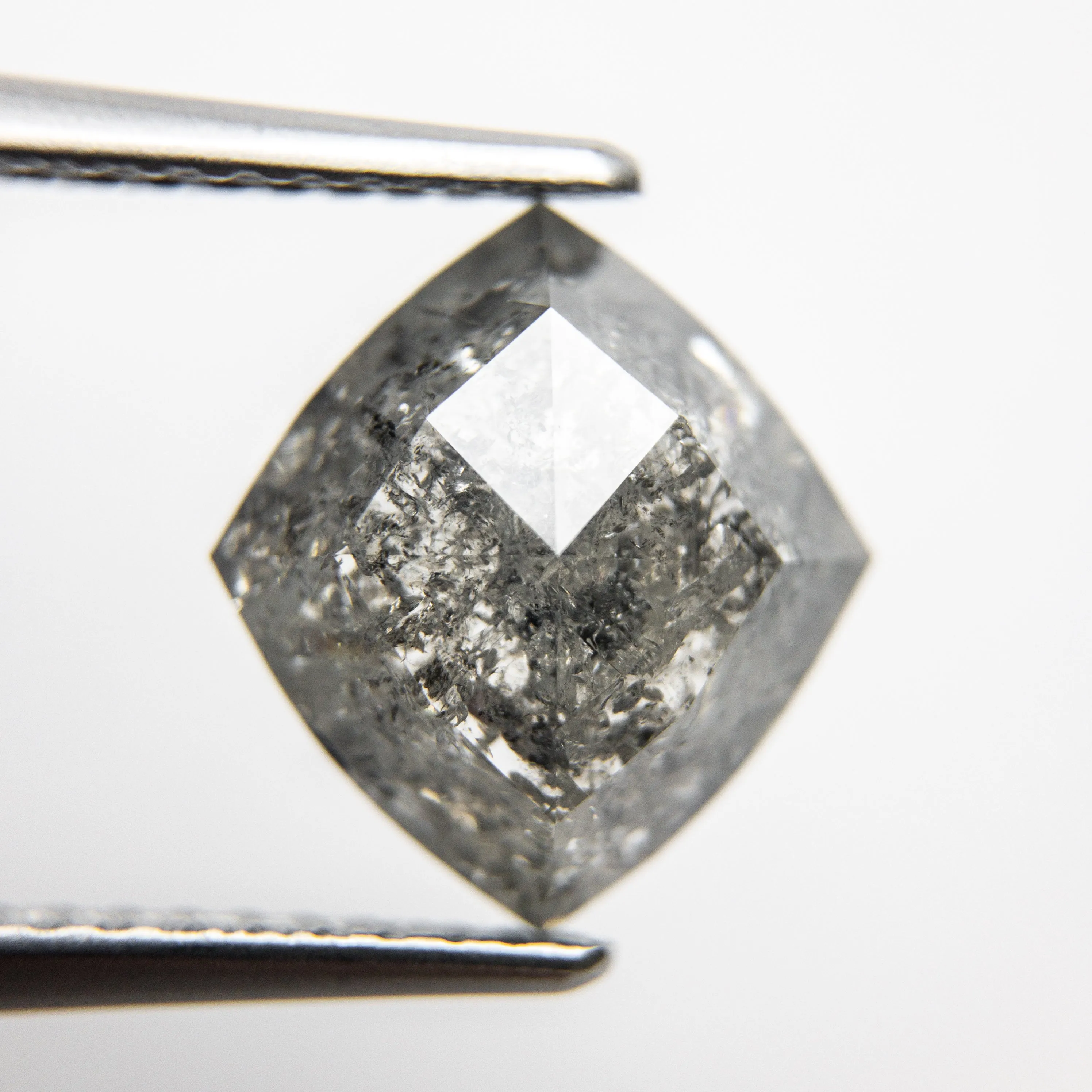 2.26ct 10.96x10.00x3.24mm Kite Rosecut 18168-07