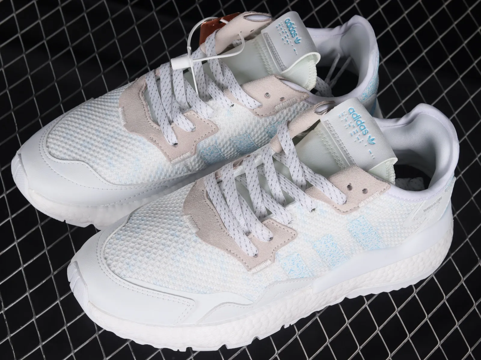 Adidas Nite Jogger Boost Cloud White Pink Blue CG6208