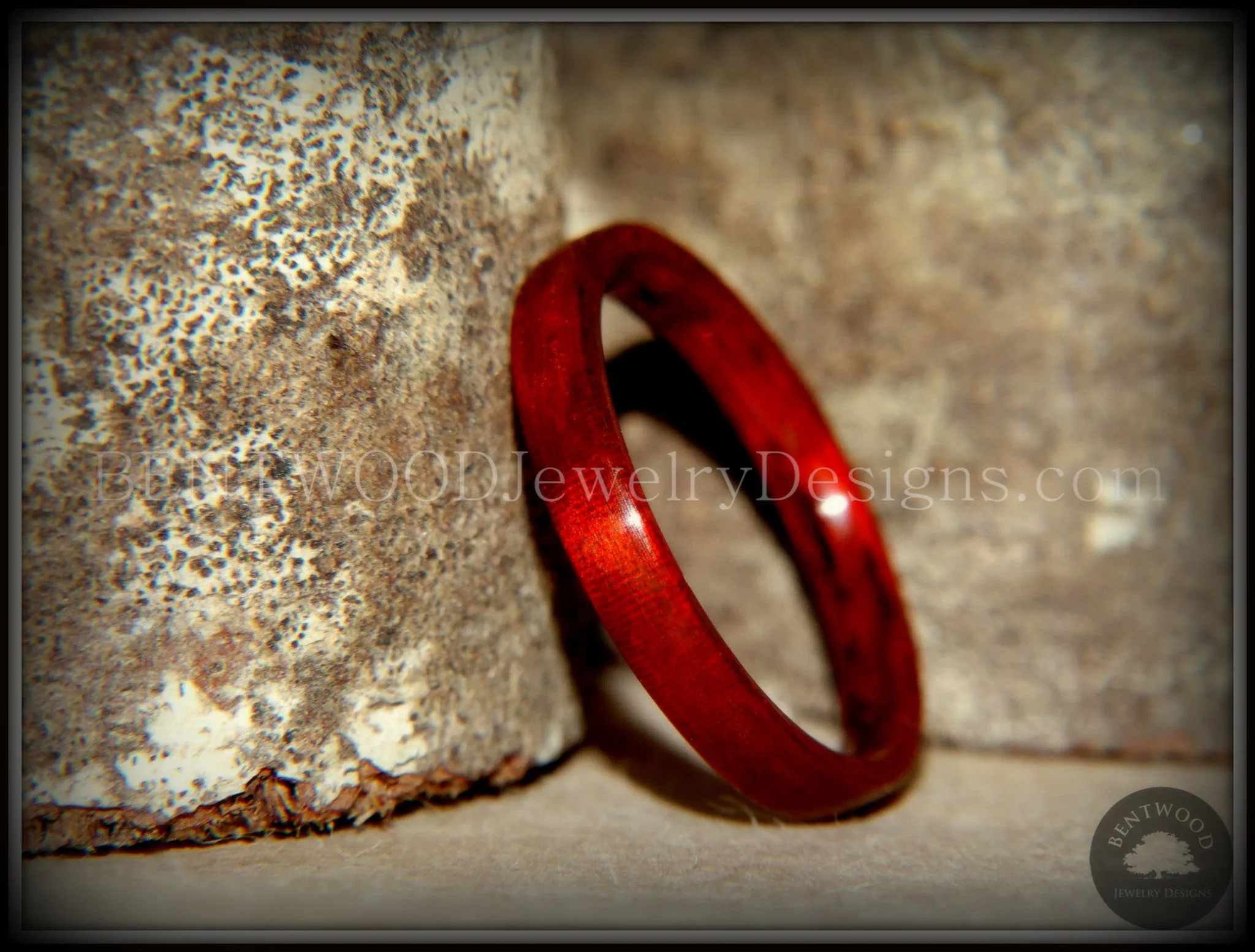 Bentwood Ring - Bloodwood Classic Wooden Ring