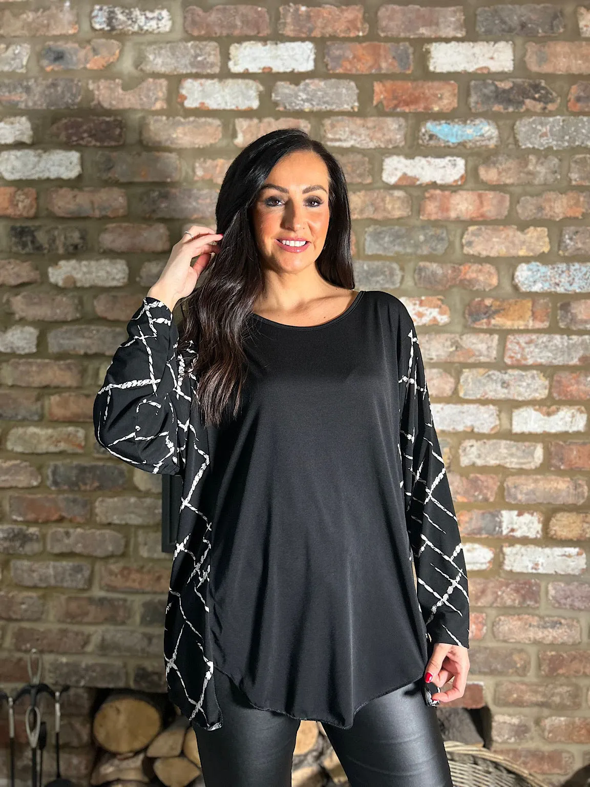 Black Printed Top Mollie