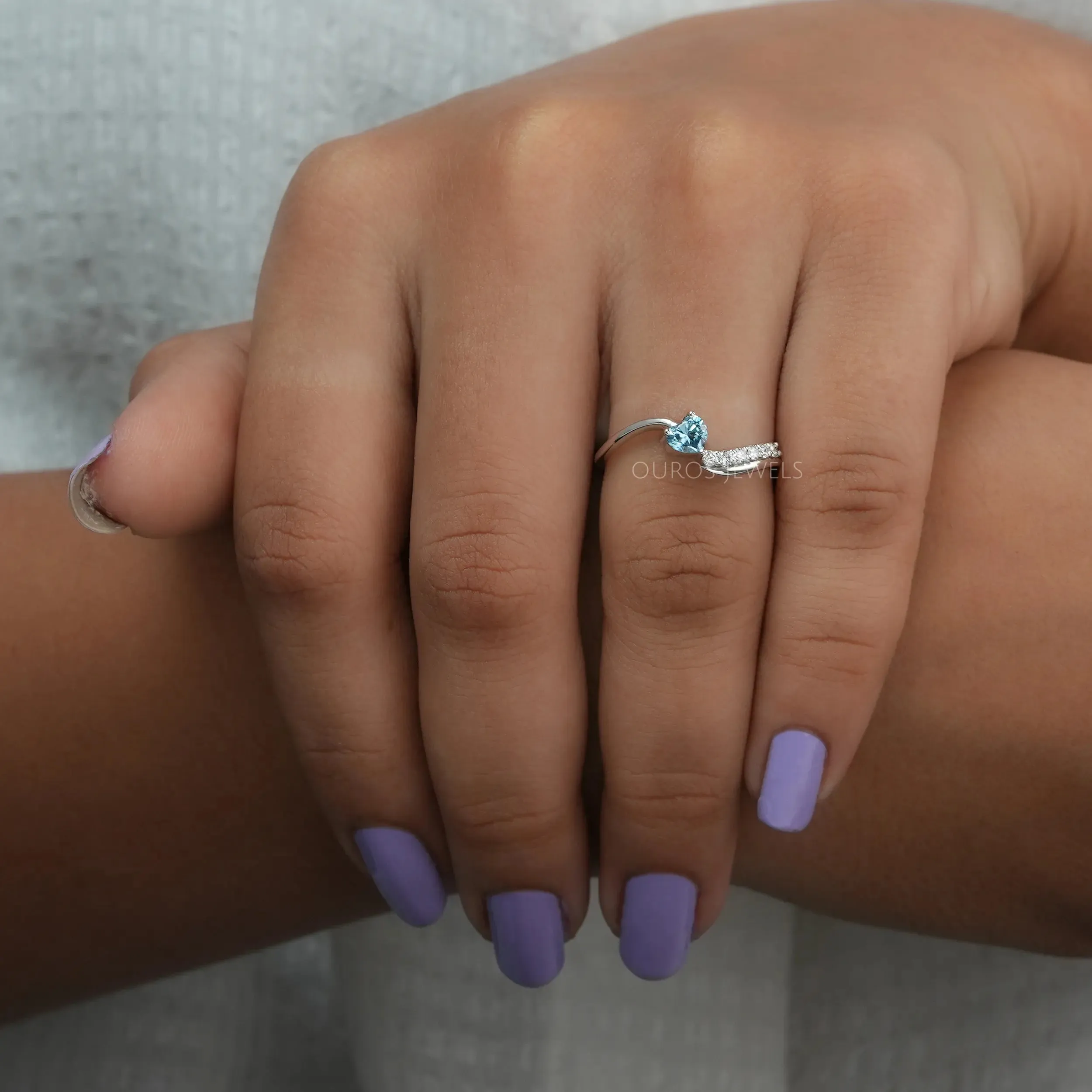 Blue Heart Diamond Bypass Set Ring