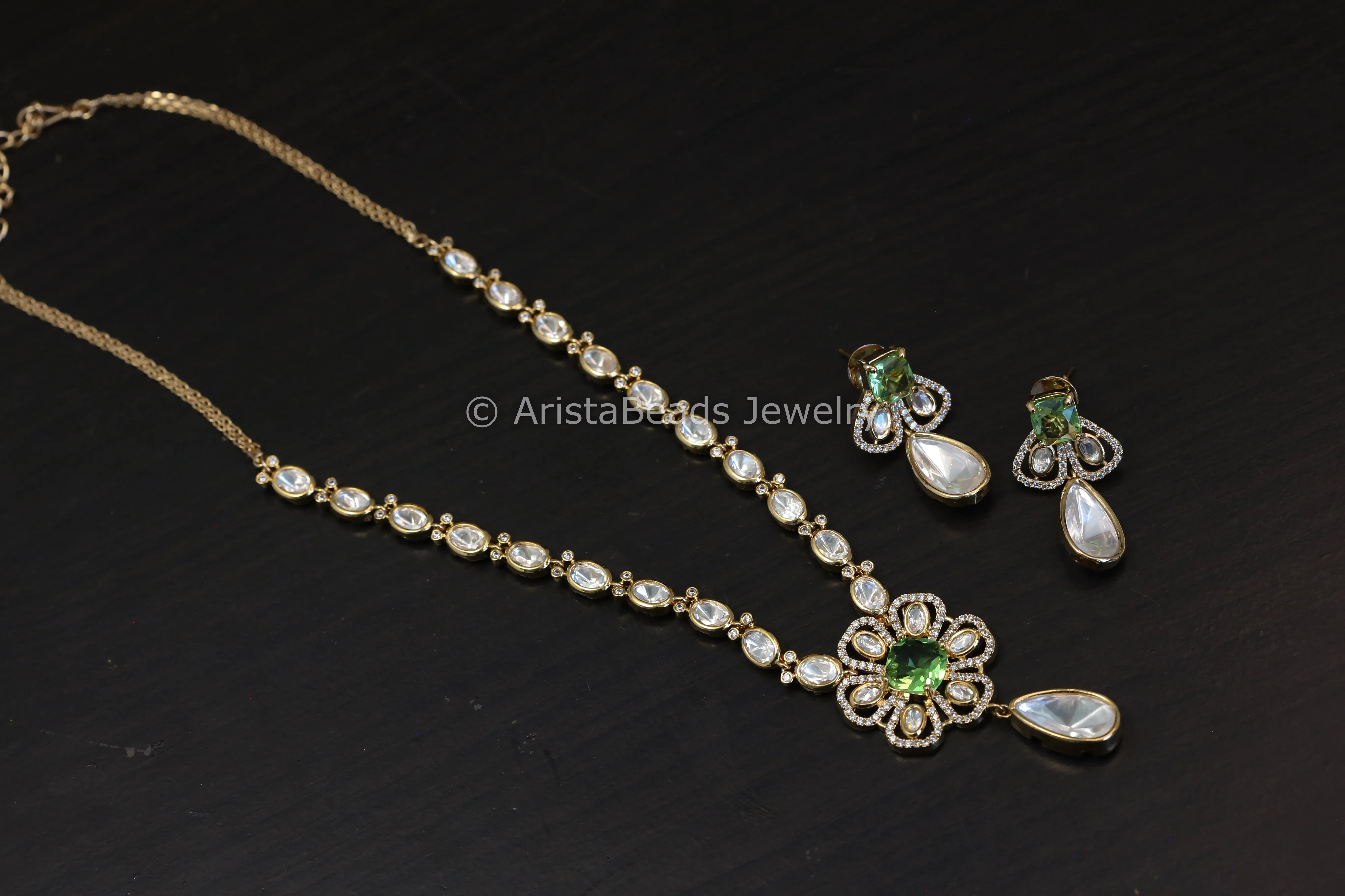 Dainty Uncut Polki Kundan Set - Apple Green