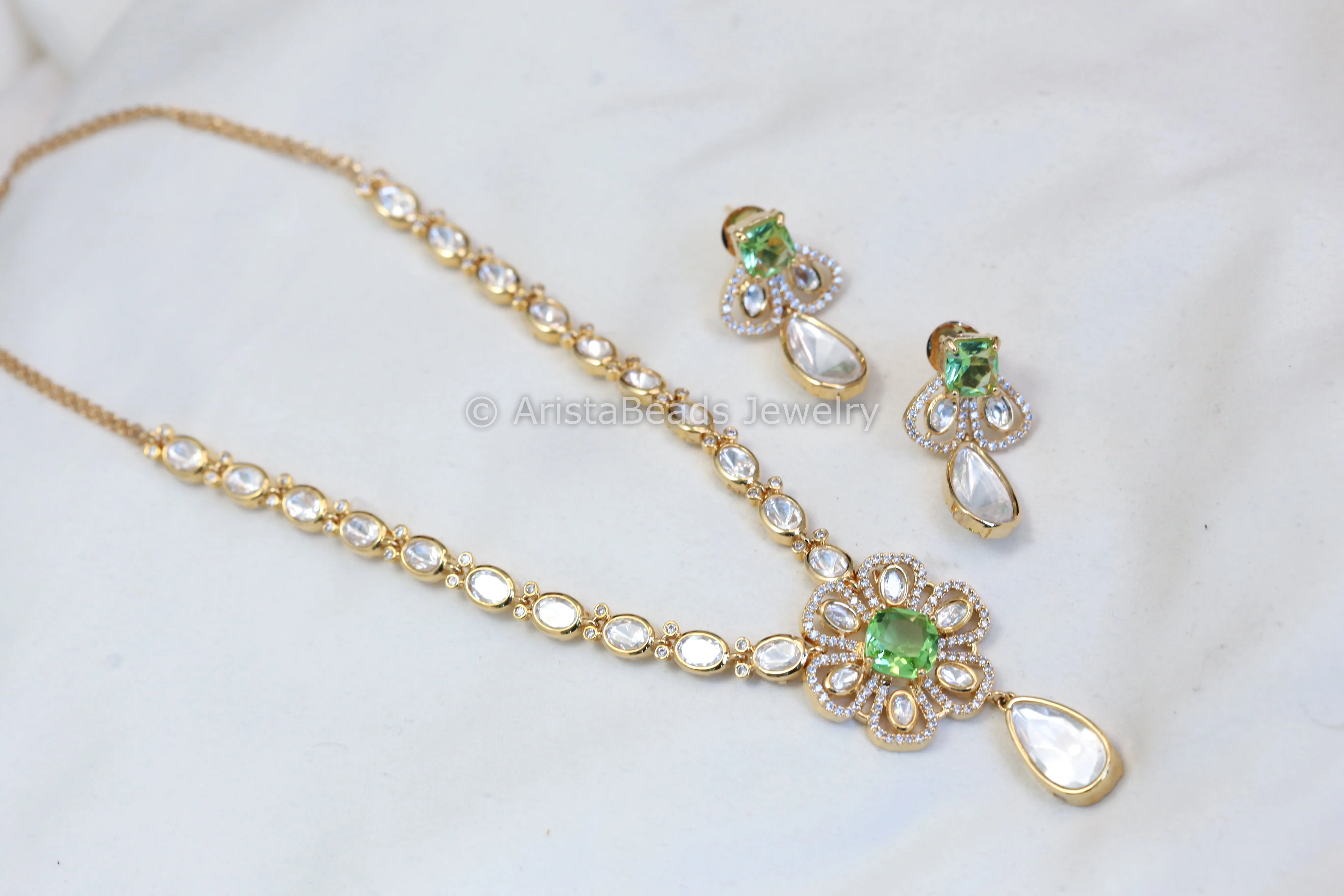 Dainty Uncut Polki Kundan Set - Apple Green