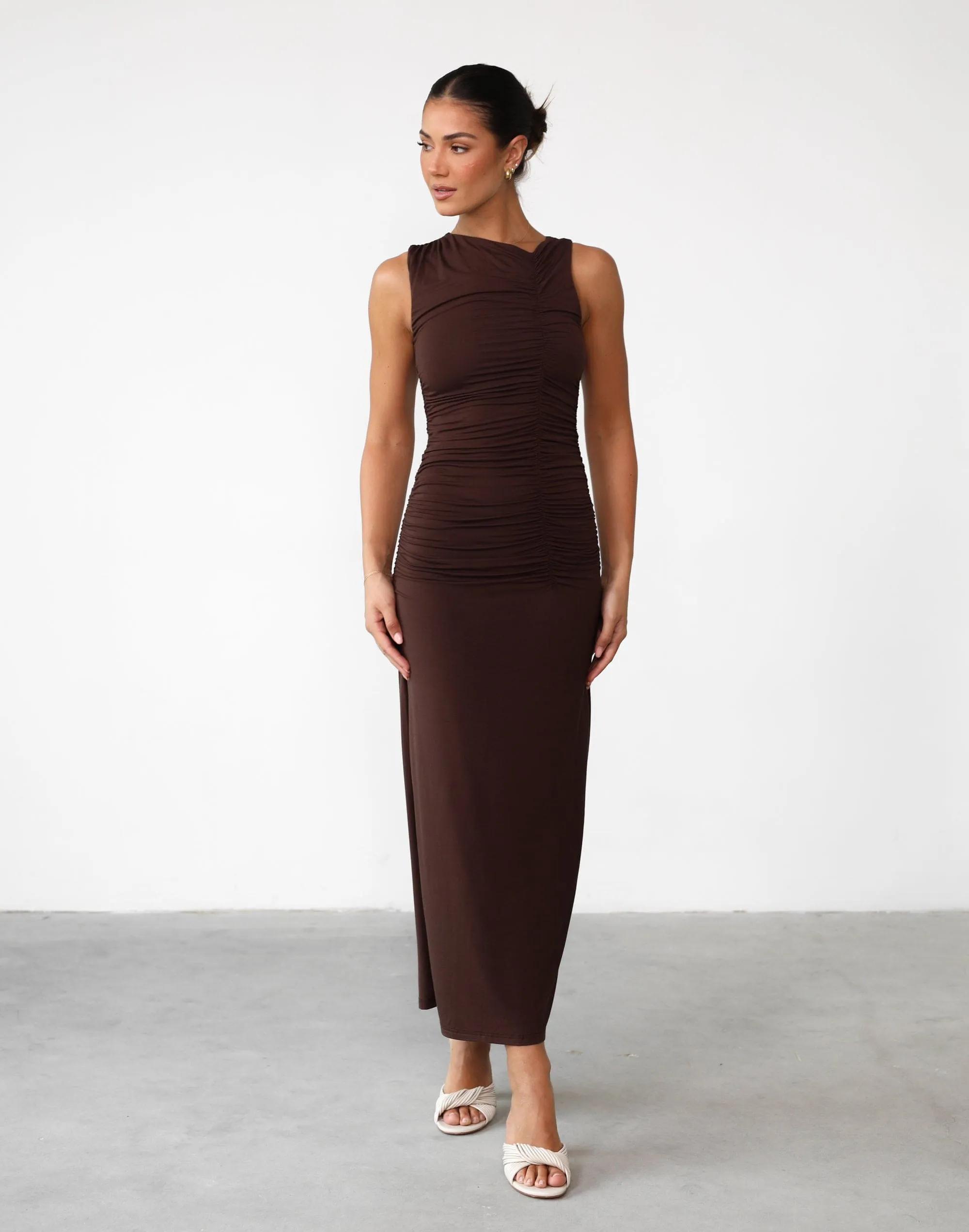 Delphine Maxi Dress (Cocoa)