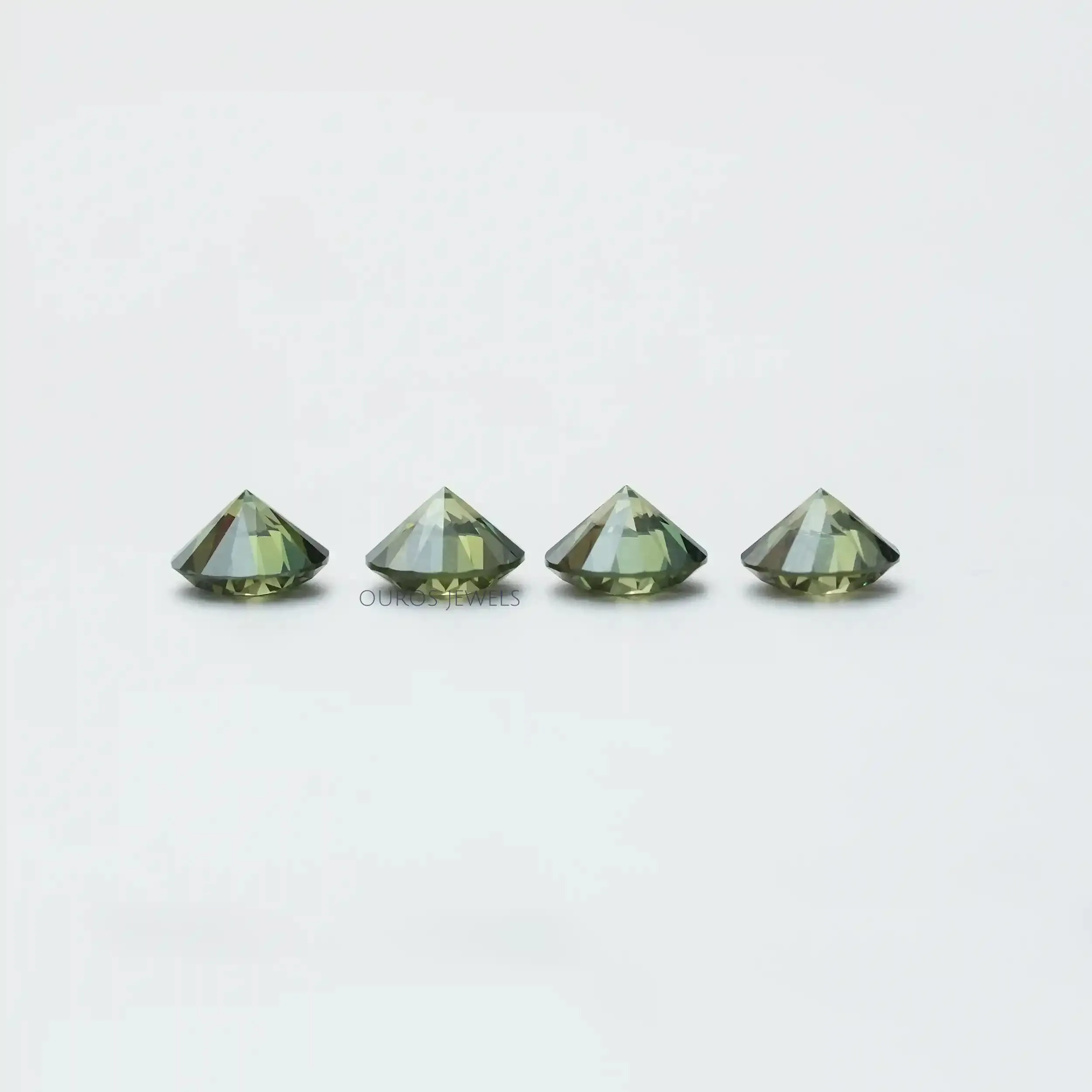 Green Round Cut Lab Grown Diamond