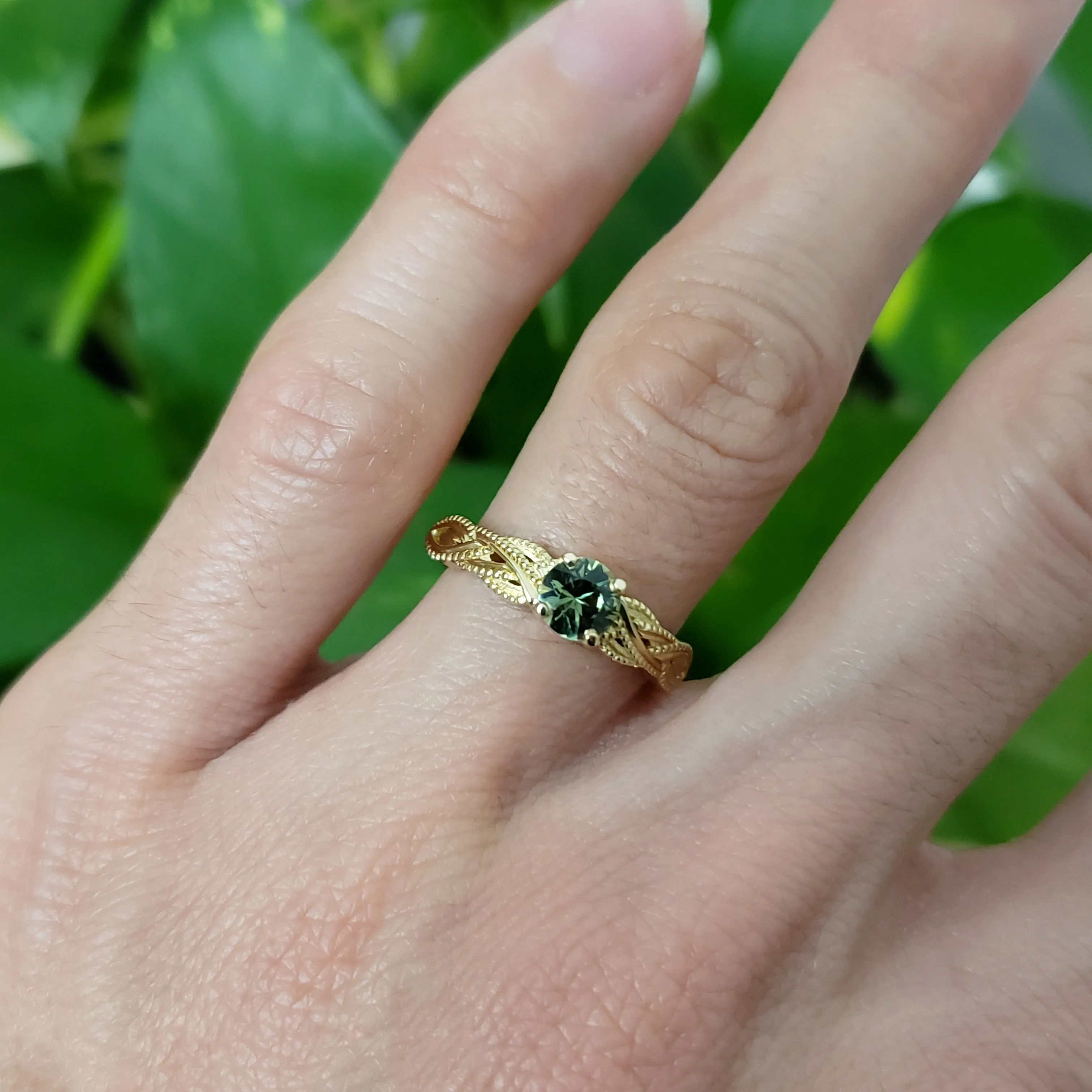 Interlace Yellow | Green Sapphire