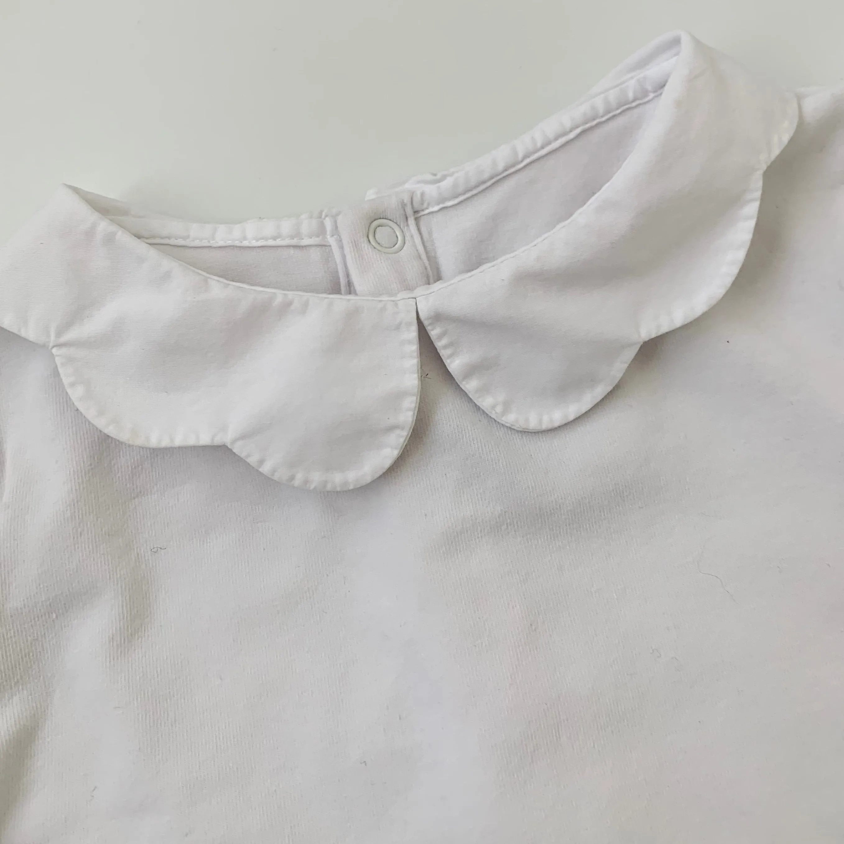 Jacadi White Top With Scallop Collar: 24 Months