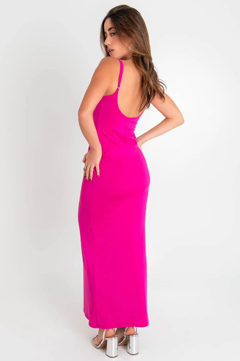 Maxi vestido básico ajustado con tirantes