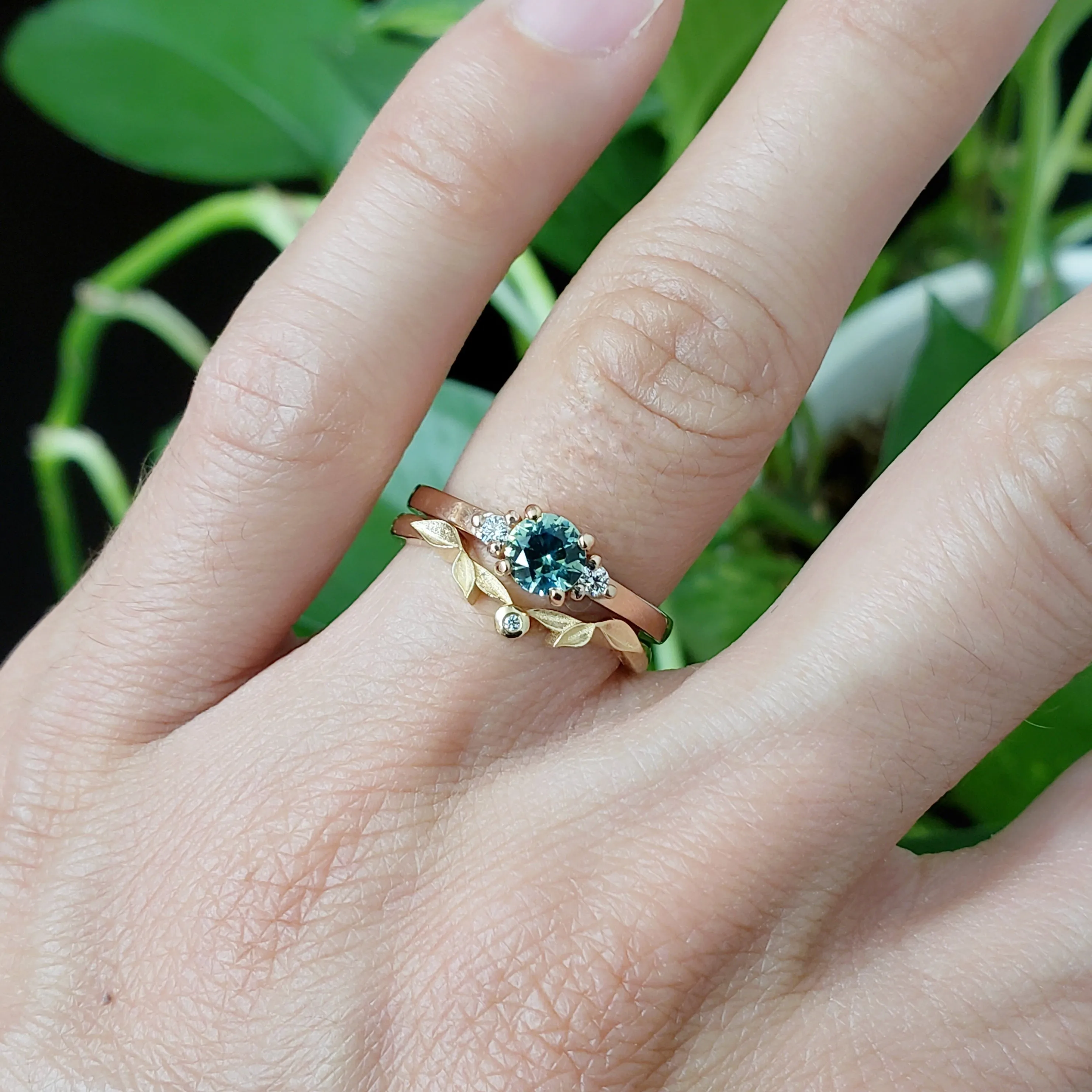 Moraine Rose | Green Australian Sapphire