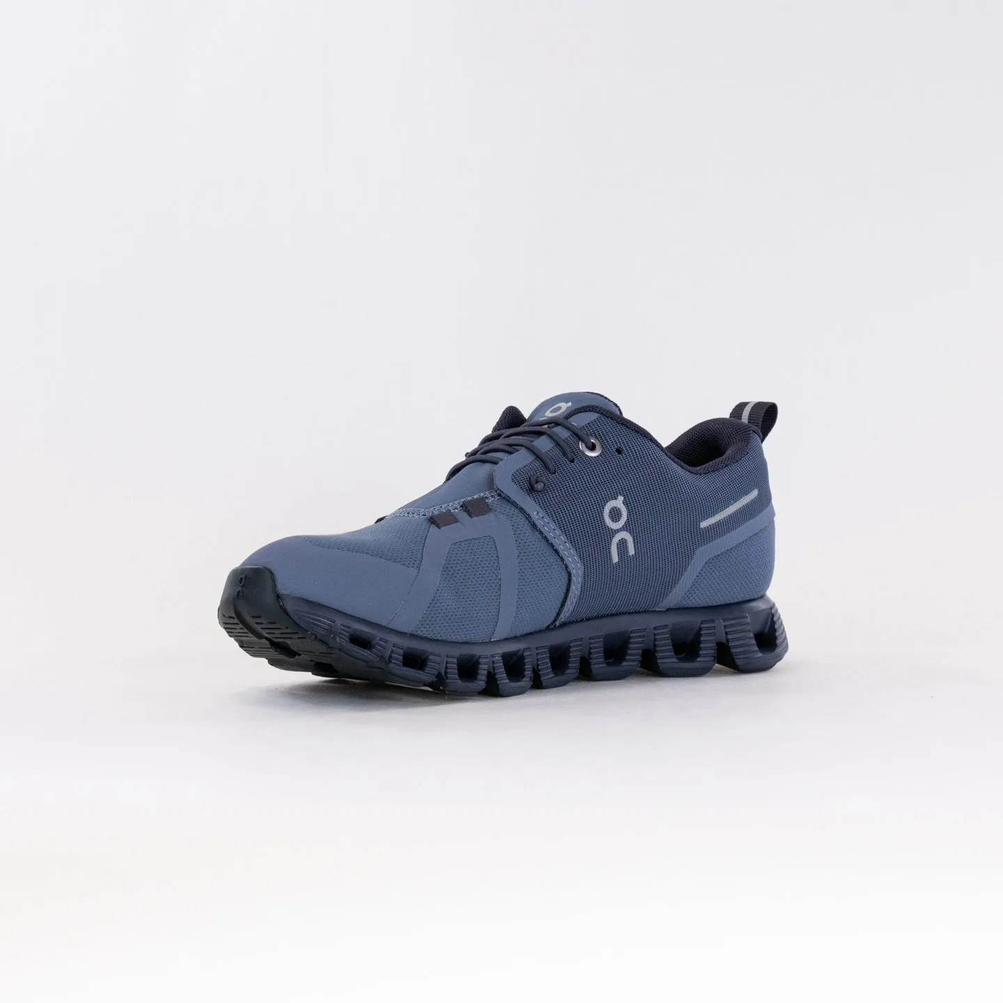 On Cloud 5 Waterproof (Women's) - Metal/Navy