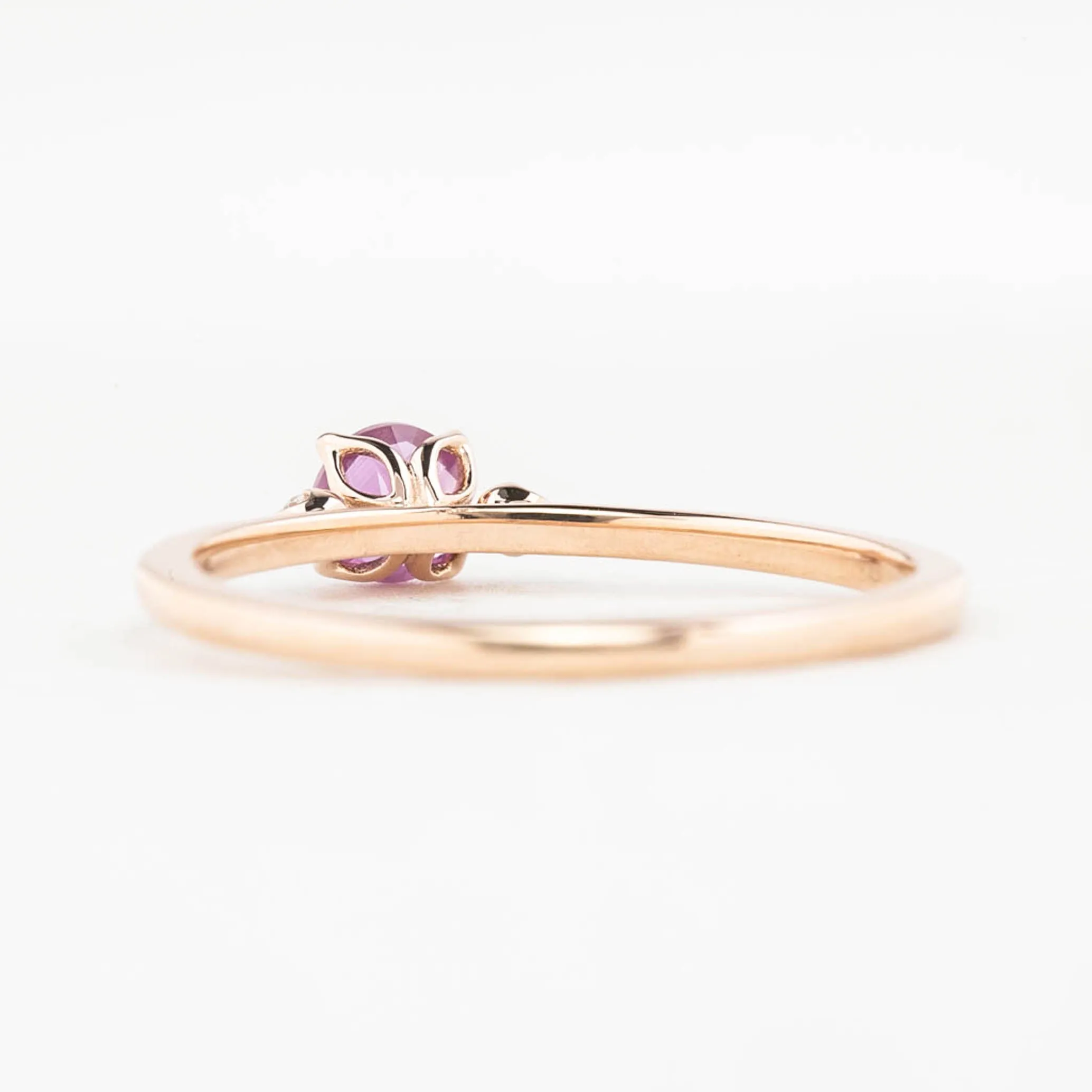 Sofia Ring 4mm 0.35ct Dark Pink Umba Sapphire, 14K Rose Gold