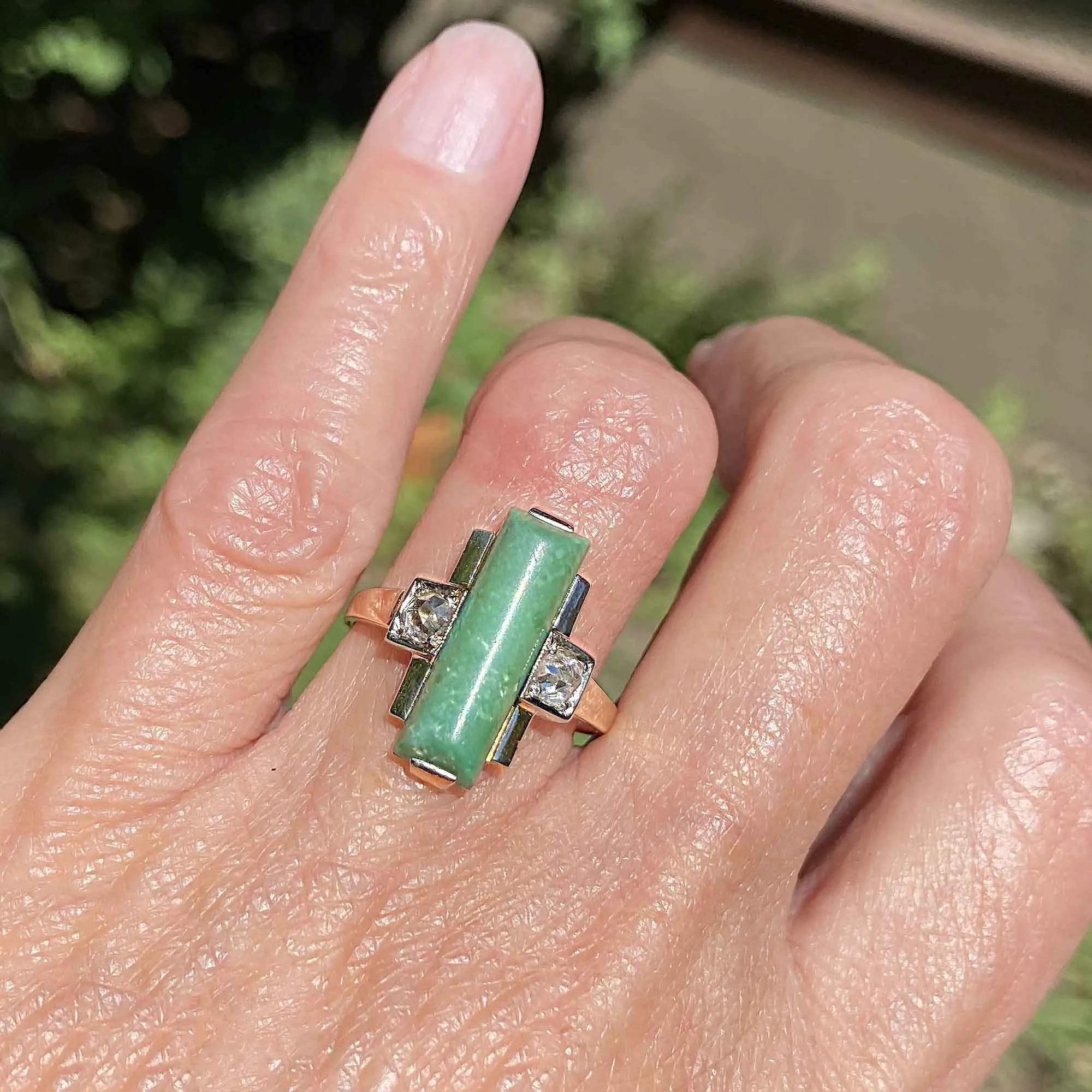 Unique Rose Cut Diamond Green Serpentine Ring in Gold