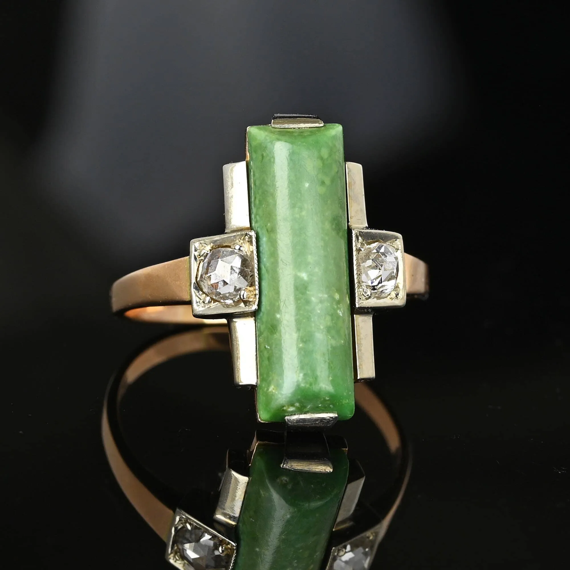 Unique Rose Cut Diamond Green Serpentine Ring in Gold