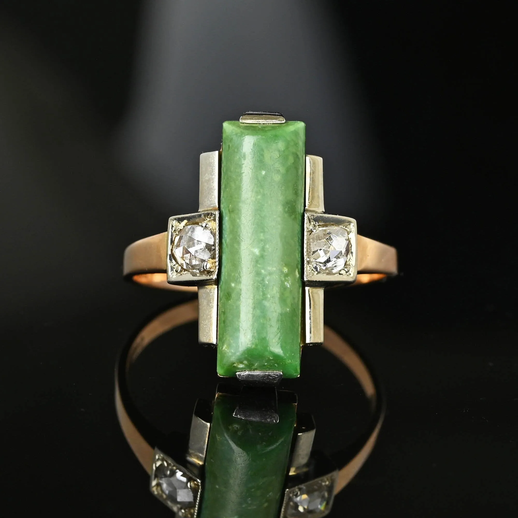 Unique Rose Cut Diamond Green Serpentine Ring in Gold