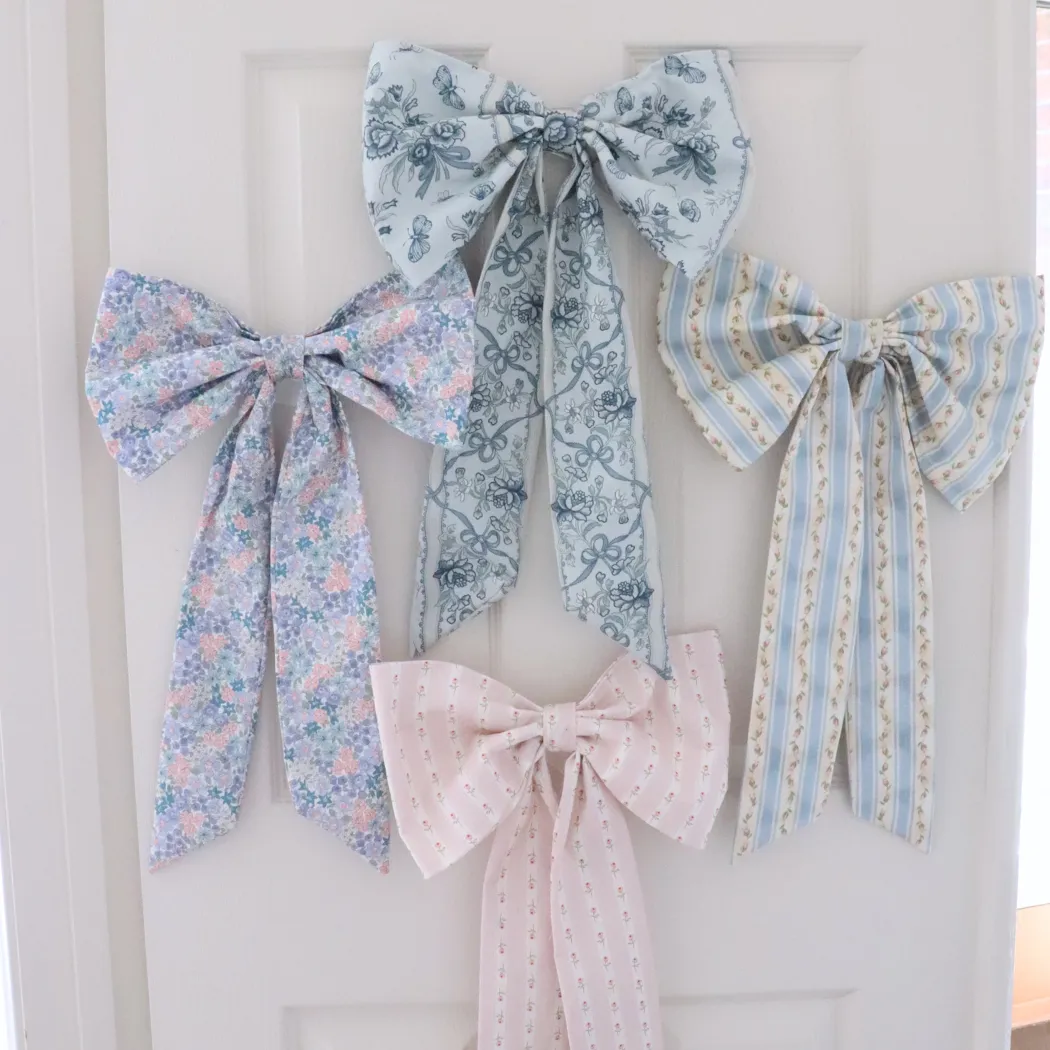 Vintage House Bow Liberty blue