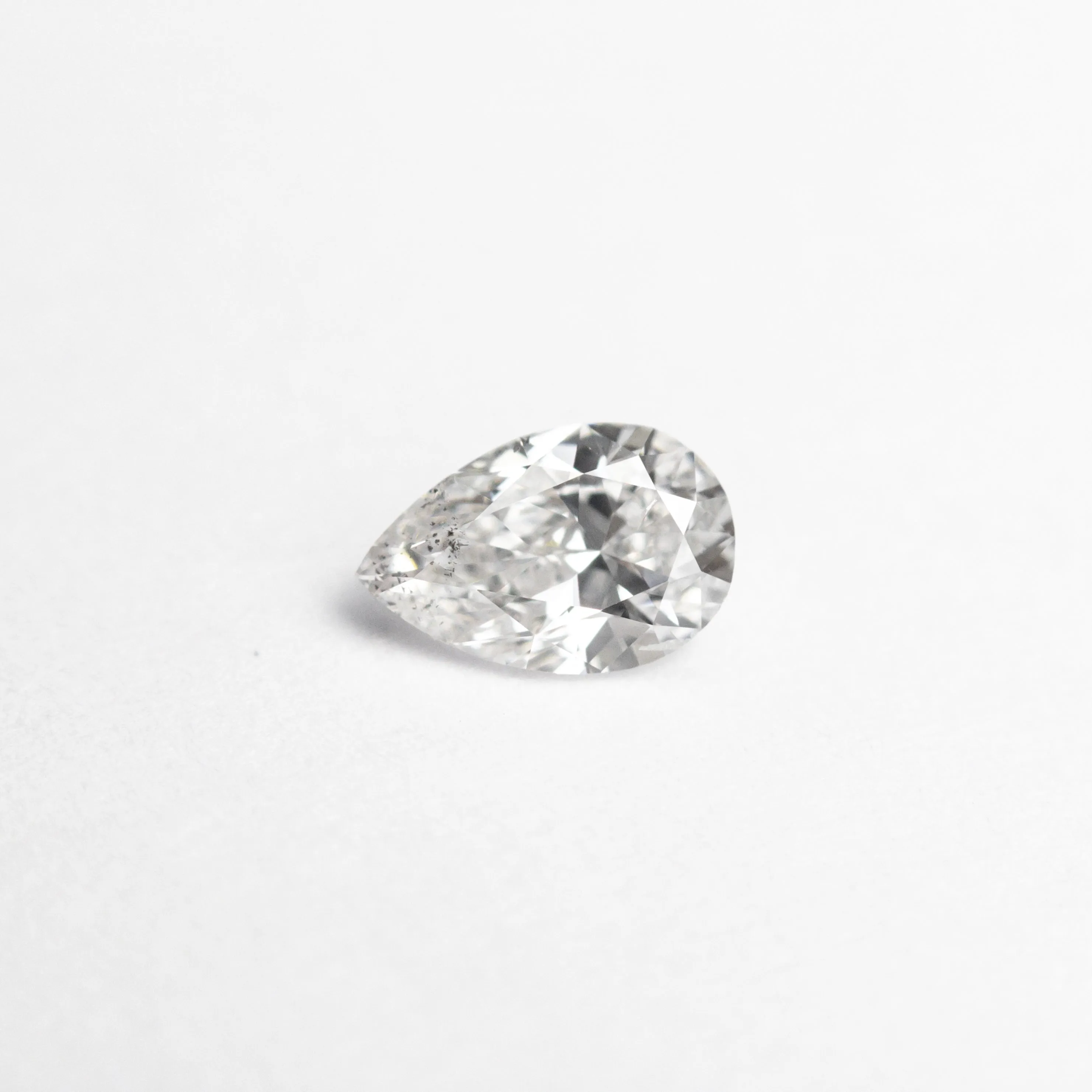 White Brilliant Diamond - 0.30ct Pear